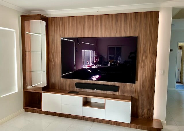 Veventi Wall System in Walnut & Lacquer