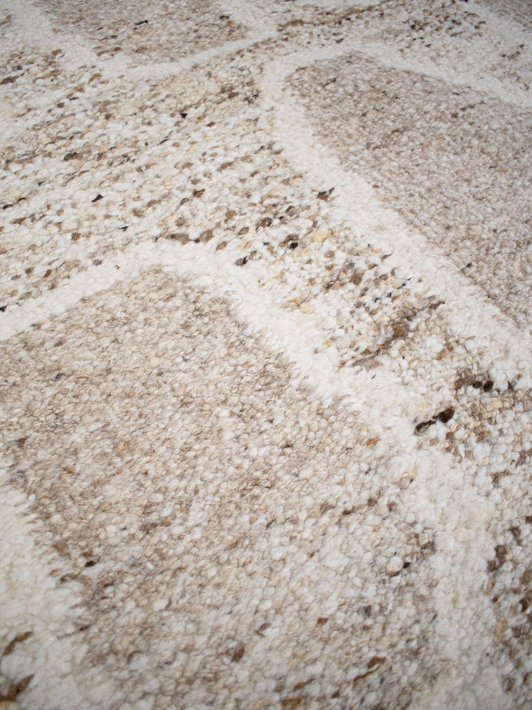 Heras Rug - Sand - 2 Colours