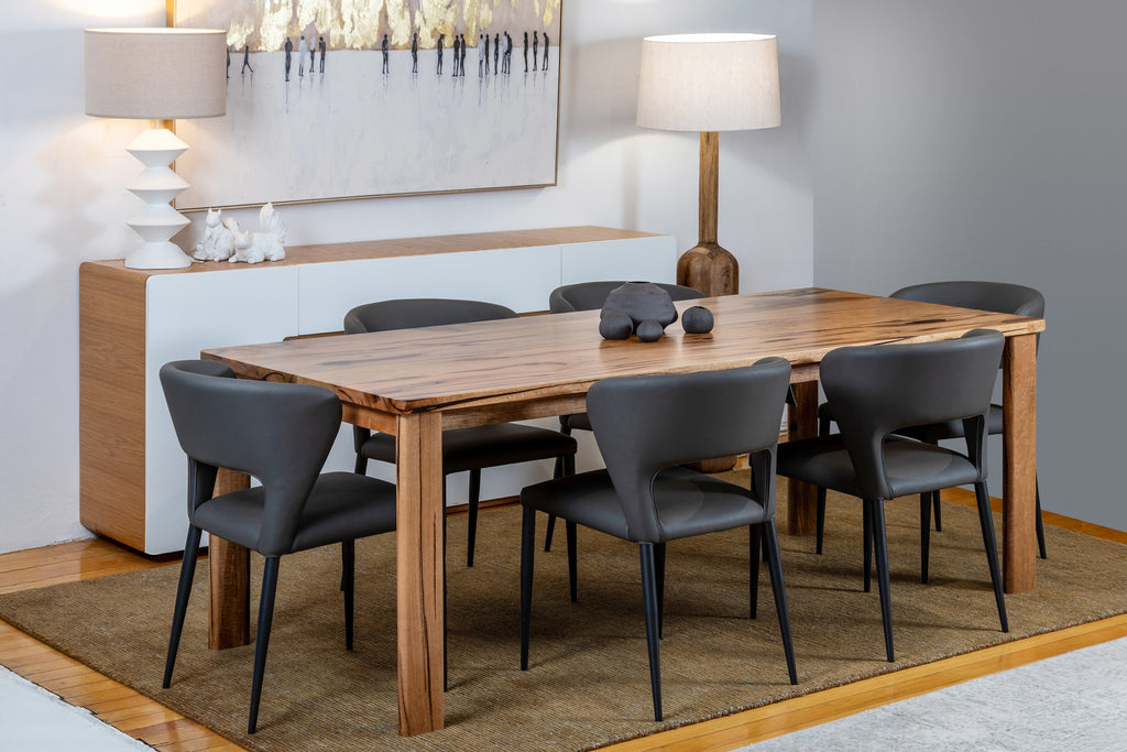 Molmo Dining Table